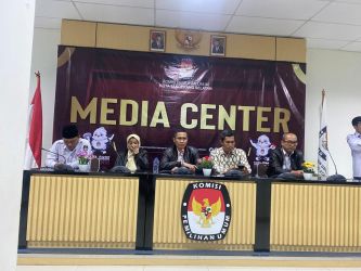 KPU Kota Tangsel ke gula. Pendaftaran Bacaleg untuk DPRD Tangsel dibuka pada 1 Mei 2023. (dra)