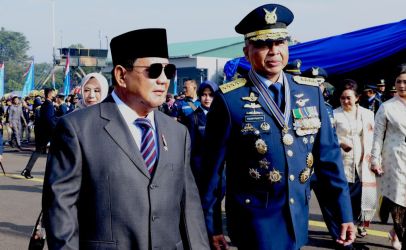 Menteri Pertahanan Prabowo Subianto saat hadir pada acara HUT TNI AU di Halim Perdana Kusuma    foto : Ist