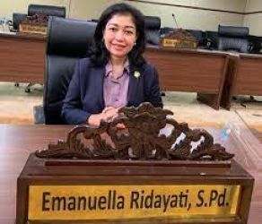 Anggota Komisi I DPRD Tangerang Selatan (Tangsel), Emanuella Ridayati.(dra)