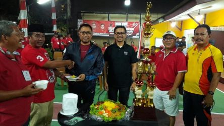 Turnamen Badminton WIM Cup 2023 digelar di lapangan Badminton RW 23 Perumahan Vila Dago, Pamulang.(dra)
