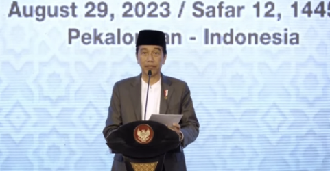 Presiden Jokowi pada pembukaan Muktamar Sufi International di Pekalongan, Jawa Tengah. Foto : Setpres