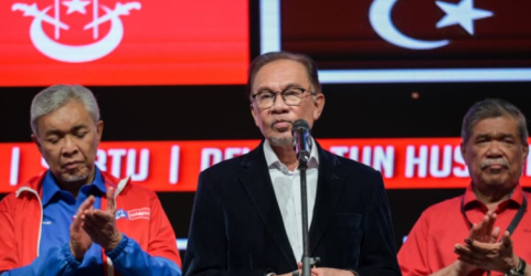 PM Malaysia Anwar Ibrahim saat konferensi pers. Foto : Ist