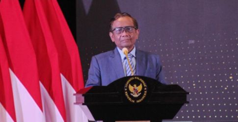 Menko Polhukam Mahfud MD mendapat kepercayaan dari Presiden Jokowi. (Ist)