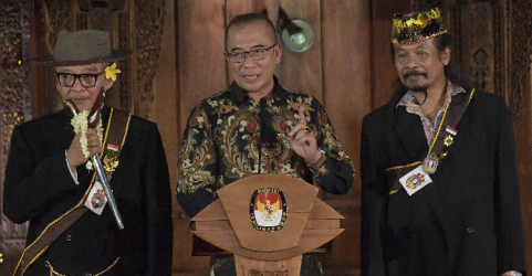 Ketua KPU Hasyim Asy'ari pada acara di Bentara Budaya. Foto : Ist