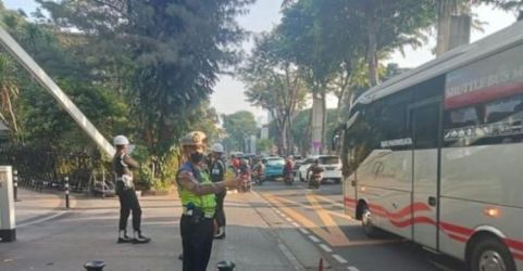 Pengaturan lalilintas di Jln Asia Afrika, Senayan, Jakarta. Foto : Ist.