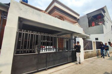 Rumah TKP peristiwa penusukan di Cimanggis. Foto : Ist