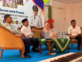 SMA 25 Muhammadiyah Pamulang gelar kegiatan Edufair 2023, kegiatan itu diikuti oleh beberapa perguruan tinggi. Wakil Walikota Tangsel Pilar Saga Ichsan mengapresiasi kegiatan tersebut.(dra)