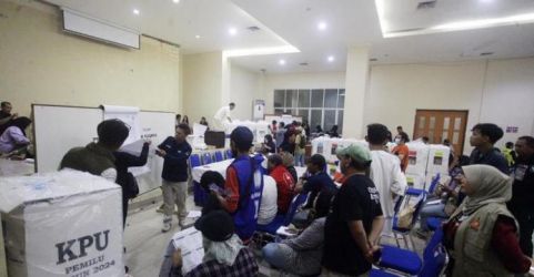 Perhitungan suara di TPS Tanah Abang, Jakarta. Foto : Ist