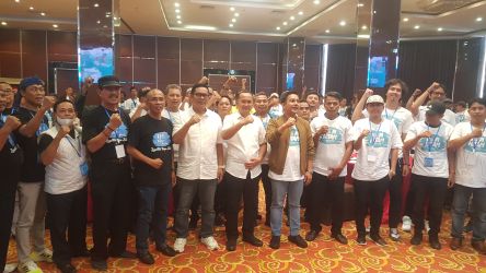 Relawan Kopi Hitam Kota Tangerang melaksanakan bimtek (ist).