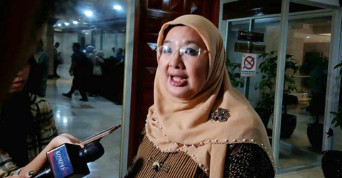 Siti Nadia Tarmizi Plt Kepala Biro Komunikasi Kemenkes. Foto : Ist