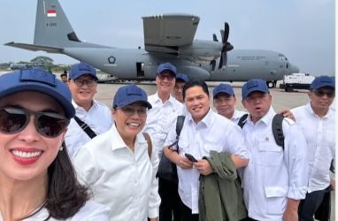 Menteri BUMN Erick Thohir bersama para Menteri yang akan terbang ke Magelang. Foto : IG