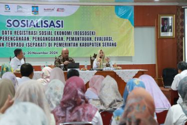 Suasana Sosialisasi Pemanfaatan Data Registrasi Sosial Ekonomi (Regsosek) pada aplikasi Sistem Perencanaan, Penganggaran, Pemantauan, Evaluasi, dan Analisis Kemiskinan Terpadu (Sepakat) di Pemkab Serang, Rabu (20/11).