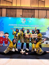 Puskesmas Pamulang meraih prestasi dalam ajang jambore tingkat nasional di Bandung, Minggu (8/12).(rmn)