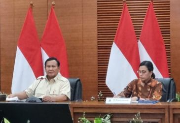 Presiden Prabowo dan Menkeu Sri Mulyani saat konferensi pers. Foto : Ist