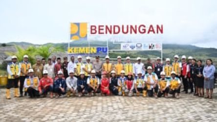 Wapres Gibran pada peresmian Bendungan Mbay/Lambo di NTT. Foto : Ist