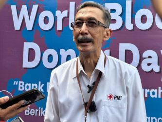 Kepala Unit Donor Darah PMI Tangsel, Suhara Manulang