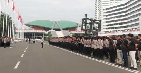 Aparat Kepolisian sedang apel dalam rangka pengamanan Demo tgl 28/8. Foto : Ist
