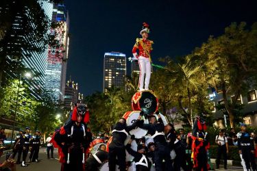 Salah satu atraksi yang ditampilkan dalam rangka Festival Satu Nusantara di SCBD. Foto : Ist