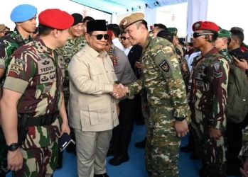 Menteri Koordinator Bidang Infrastruktur dan Pembangunan Kewilayahan Agus Harimurti Yudhoyono saat hadir di acara Upacara Gelar Pasukan Operasional dan Kehormatan Militer di Lanud Suparlan, Pusdiklatpassus, Batujajar. Foto : Ist