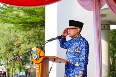 Wakil Wali Kota Tangsel, Pilar Saga Ichsan dalam upacara Hari Kesadaran dan Hari Perhubungan Nasional di Puspemkot Tangsel, Rabu (17/9)