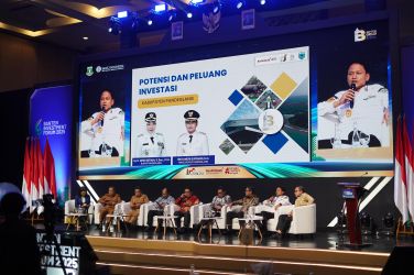 Wakil Bupati Pandeglang, Iing Andri Supriadi, saat menjadi pembicara dalam acara Banten Investment Forum (BIF) 2025 di Ballroom ICE BSD Tangerang, Selasa (21/10/2025).(Istimewa)