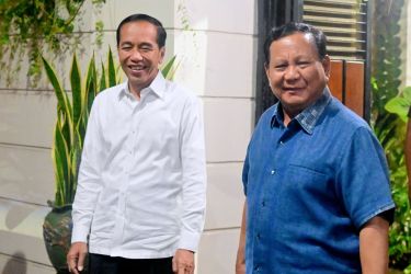 Mantan Presiden RI ke 7 Jokowi bersama Presiden Prabowo saat pertemuan bebeberapa bulan yang lalu. Foto : Ist