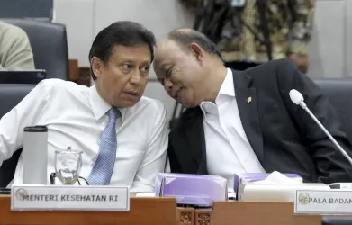 Kepala Badan Gizi Nasional (BGN) Dadan Hindayana (kanan) dan Menkes Budi Gunadi saat rapat di DPR. Foto : Ist