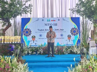 Lurah Bakti Jaya, Fiqri Yanuardi Putra. (Ist)