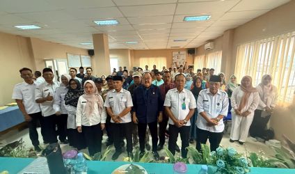 MUSRENBANG. Anggota DPRD Kota Tangse,l Rizki Jonis saat menghadiri kegiatan Musrenbang Kelurahan Kedaung.