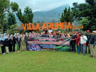 PERERAT SILATURAHMI. Kelurahan Cempaka Putih, Kecamatan Ciputat Timur gelar Family Gathring.