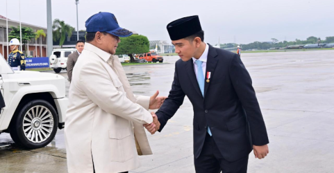 Wapres Gibran saat melepas keberangkatan Presiden Prabowo untuk bertolak ke AS. Foto : Ist