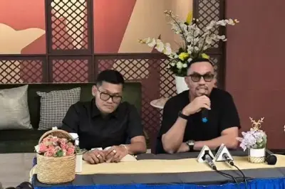 Wakil Ketua Komisi III DPR Ahmad Sahroni saat konferensi pers Sabtu (11/4/2026). Foto : Ist