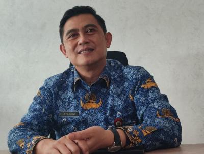 Kepala Bapenda Kota Tangsel, Eki Herdiana saat memaparkan hasil realisasi pajak daerah hingga awal Mei 2026.