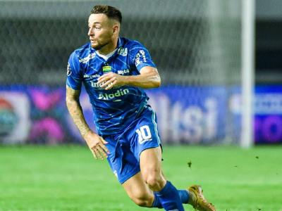 Kapten Persib Bandung Marc Klok. Foto : Ist