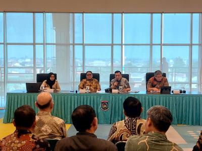 Rapat koordinasi penyelenggaraan MBG yang digelar di Pusat Pemerintahan Kota (Puspemkot) Tangsel, Kamis (11/6). (tangselpos.id/rmn)