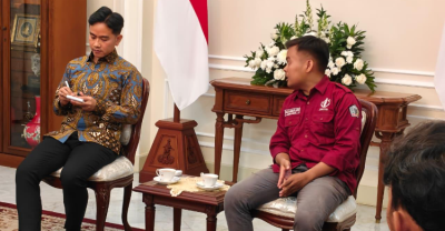 Wapres Gibran saat menerima perwakilan Mahasiswa di Kantor Wapres. Foto : Ist