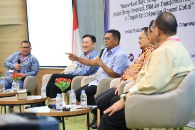 CEO GATHERING. Gubernur Banten Andra Soni menghadiri CEO Gathering dan Economy Outlook Bersama Gubernur Banten dan Rakerkonprov DPP APINDO Banten 2026 di PT Adis Dimension Footwear Balaraja, Kabupaten Tangerang, Kamis (2/7). BIRO ADPIM PEMPROV BANTEN