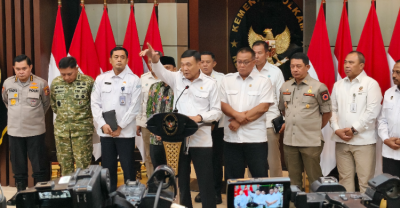 Menko Polkam Djamari Chaniago saat konferensi pers di Gedung Utama Kemenko Polkam, Jakarta Pusat, Senin (10/8/2026). Foto : Ist