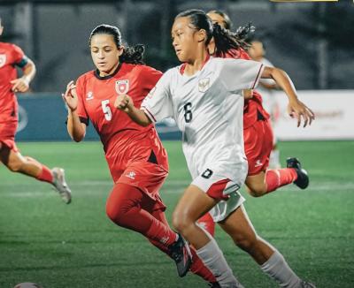 Laga Garuda Pertiwi membekuk Yordania 3-1. Foto : Ist