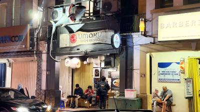 Umaku Sushi di kawasan Bintaro Sektor 8. Foto : Karen Putri