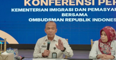 Inspektur Jenderal Kemenimipas Komjen Pol Rudi Setiawan saat konferensi pers. Foto : Ist